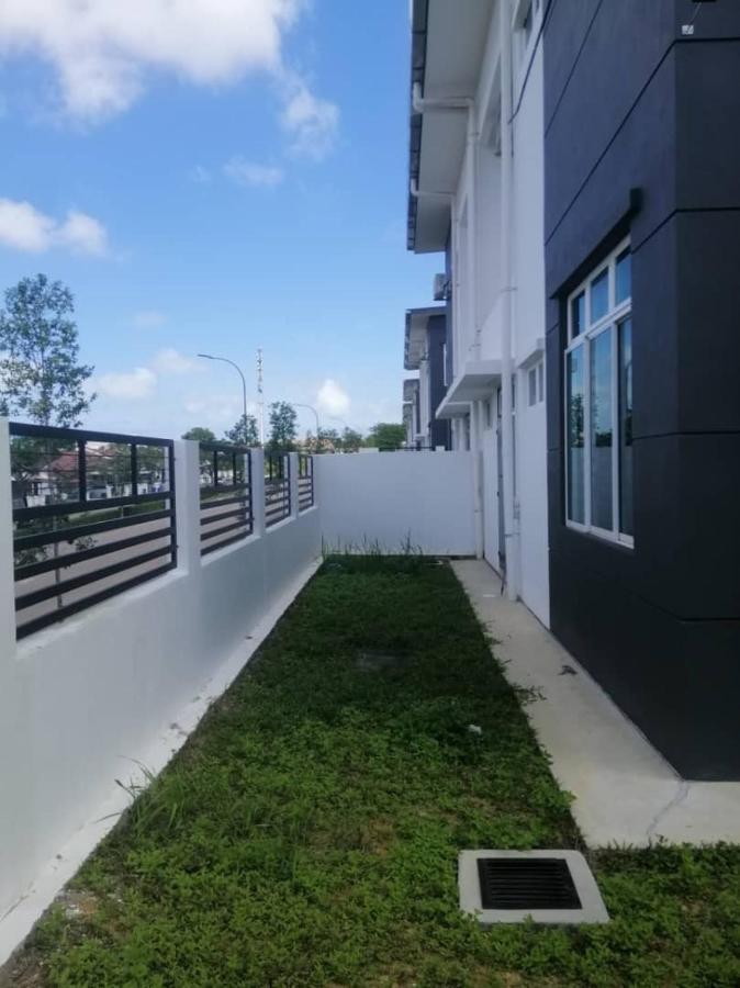 Johor Desaru Beach Bungalow Villas Kangkar Chemaran Екстер'єр фото